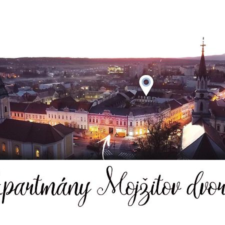 Apartmany Mojzitov Dvor Lucenec Bagian luar foto